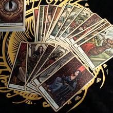 New Tarot Card Deck, 12x7cm, 78 High-Quality English Paper Cards, Christmas/Birthday/Party Gift, Divination Auxiliary Card Props - Maroon - View 1