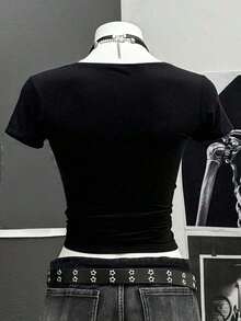 Short-Sleeved T-Shirt With Retro Punk Style Lettering, Y2K Gothic Style Top, Street Hip-Hop Style Top, 90s Women's Fashion - 黑色 - 查看 2