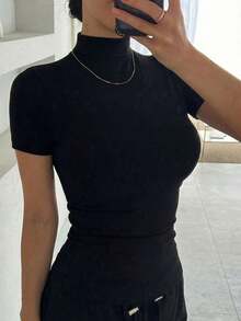 Camiseta negra de manga corta, ajustada, de cuello alto y unicolor, para uso diario y casual en verano - Negro 2 - Ver 4