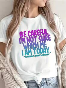 Camiseta de manga corta ligera y duradera, con un diseño llamativo de estampado gráfico, perfecta para salidas casuales en casa, cafeterías u oficinas, que muestra un lema divertido en colores brillantes. - [Blanco] - Ver 6