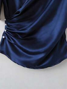 Blusa de satén elegante, blusa de manga corta, blusa de cuello en V, blusa de uso diario - Azul marino - Ver 5