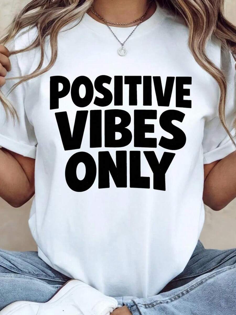 Camiseta unisex de baloncesto "Posit Vibes Only", divertida camiseta de baloncesto con estampado de mapache, regalo divertido para aficionados al baloncesto. Camiseta unisex de algodón puro de 220 g, peso ideal para todas las estaciones, apta tanto para hombres como para mujeres. Tejido duradero de alta calidad, suave al tacto y de larga duración. Parte superior transpirable. Adecuada para mujeres en primavera y verano, vacaciones, Día de la Madre, Día de la Independencia. - Blanco - Ver 1
