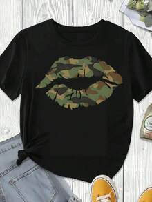Camiseta con Estampado de Labios Camuflados para Mujer, Ropa Casual de Verano, Top Blanco de Talla Grande para Atuendos Diarios y Look Vacacional - Negro - Ver 3