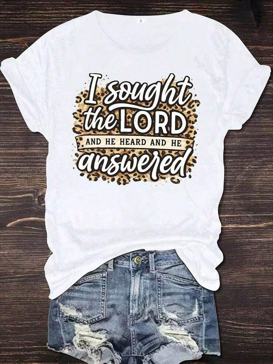 Camiseta Casual para Mujer, "Busqué al Señor, Él Escuchó y Respondió", Camiseta Estampada de Cuello Redondo, Ajuste Holgado y Cómodo para Uso Diario, Adecuada para Todas las Temporadas, Lavable a Máquina, Ropa de Mujer para el Día de San Valentín, Atuendo para Citas, Navidad, Camiseta Sexy Retro de Algodón Sólido en Blanco y Negro, Estilo Casual Vintage para Uso Diario, Camiseta de Manga Corta / Tee de Manga Corta, 100% Algodón. - Blanco - Ver 1