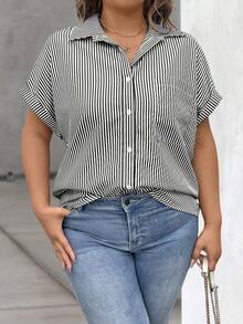 Vionelle Blusa casual de talla grande para mujer con estampado de rayas azul y blanco, de manga corta y abotonada, para el verano - Negro - Ver 3