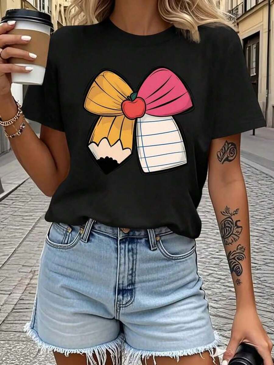 Women's Casual T-Shirt - Bow, Pencil, Notebook, Apple And Teacher Theme Print, Short Sleeve, Breathable, Casual Fashion For Daily Wear, Machine Washable, Round Neck, Travel T-Shirt, Summer Clothes, Modern Design, Lightweight, Fashionable Women's T-Shirt, Summer Essential. - 黑色 - 查看 1