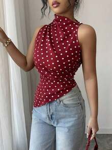 Camiseta de tirantes ajustada con dobladillo asimétrico a lunares rojos, top elegante blanco para mujer, tops elegantes a lunares blancos y negros, de tops para mujer, tops elegantes para mujer, tops casuales para mujer, últimos tops para mujer, nuevos lanzamientos - Rojo - Ver 3