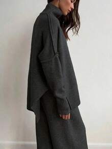 2 piezas Conjunto de suéter de manga larga de hombro caído con cuello alto sólido y pantalones anchos de punto para mujer, otoño/invierno - Gris Oscuro - Ver 2