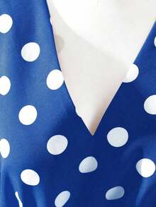 Vestido de línea A con cuello en V sin mangas, estampado de lunares y lazo en la cintura, adecuado para el Día de San Valentín y citas - Azul marino - Ver 5