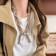 1件腰果花包裹珍珠围巾项链,独特精美的挂脖配饰,女士长款毛衣链 - 白色 - 查看 5
