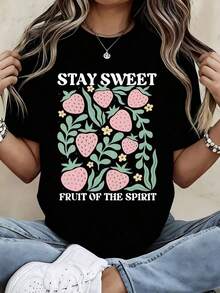 Camiseta de Verano Vintage de Cuello Redondo Blanca, Corte Holgado, con Estampado de Fresas y Texto 'Stay Sweet Fruit Of The Spirit', Ropa de Moda Fresca para Mujer - Negro - Ver 1