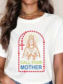 Camiseta de Estilo Religioso Vintage con Diseño de la Virgen María y Rosario, Texto 'Llama a Tu Madre', Ropa Casual de Verano para Mujeres Devotas e Ideas de Regalo Religiosas - Blanco - Ver 1