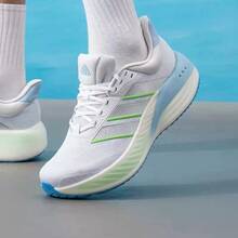 Adidas Superbounce 低帮休闲系列超轻缓震回弹跑鞋，男女款 - 淺藍色/銀灰色 - 查看 5