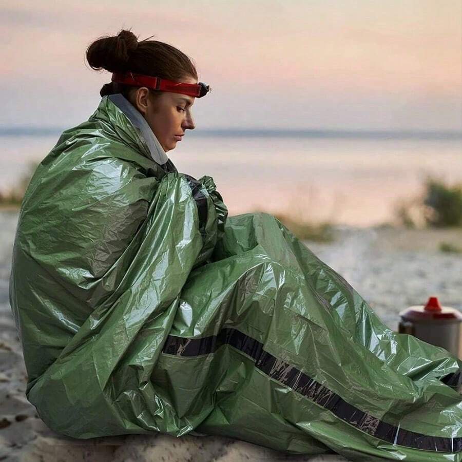 Outdoor Survival Sleeping Bag, PE Aluminum Foil Insulation Emergency Tent, Radiation Protection Reflective Shelter, For Camping - Multicolor - View 1