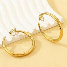 1 Pair C-Shaped Non-Pierced Ear Clips For Women - Yellow Gold - View 3