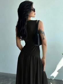 Vestido largo de mujer sin mangas, cuello redondo, cintura fruncida, unicolor, estilo minimalista - Negro - Ver 2