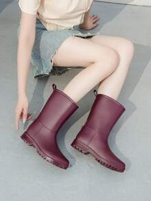 1 Pair Women's Mid-Calf Rain Boots, Fashionable Riding Style Waterproof Galoshes, Lightweight Outdoor Garden Rubber Boots - Black - View 3
