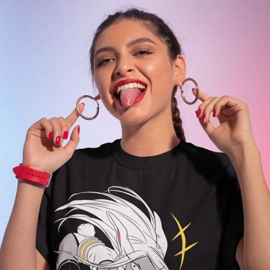 Camiseta de manga corta con estampado de anime y manga, estilo vintage, unisex. Confeccionada en algodón puro de 220 g. Tejido grueso, resistente a las arrugas y a la deformación. Estilo sencillo y versátil, ligero y transpirable, ideal para ir al trabajo, viajar, acampar, ir de compras y para el tiempo libre. - Negro - Ver 1