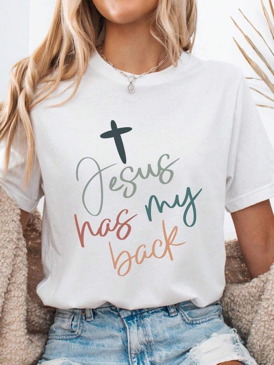 Camiseta Jesus Has My Back, ropa cristiana moderna. Camiseta unisex de algodón puro de 220 g. Peso ideal para todas las estaciones, apta tanto para hombres como para mujeres. Tejido duradero de alta calidad, suave al tacto y de larga duración. Parte superior transpirable. Adecuada para la primavera y el verano de las mujeres, vacaciones, Día de la Madre, Día de la Independencia. - Blanco - Ver 1
