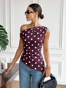 Camiseta de mujer casual con estampado de lunares asimétrica en los hombros, para verano - Café integral - Ver 5