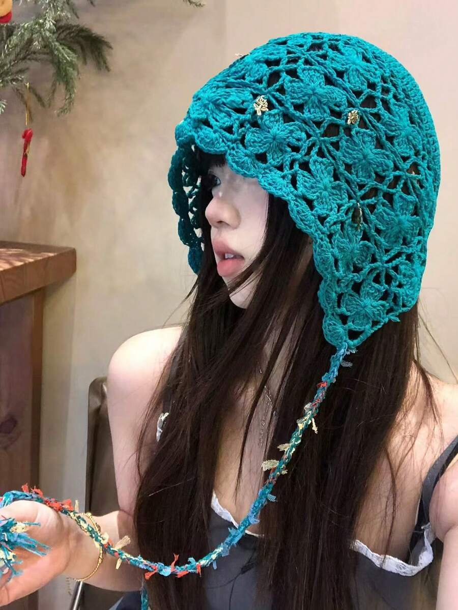 1 chiếc mũ len móc thủ công kiểu retro có tua rua hoa, thiết kế khoét rỗng, mũ beanie mùa hè nhẹ dành cho nữ. - Mặt dây chuyền hình hoa hồng với cỏ bốn lá - Xem 1