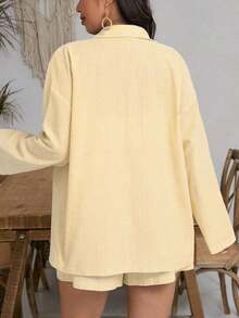 Embrisa Ropa de otoño para mujeres de talla grande, conjuntos de ropa escolar: camisa de rayas abierta al frente con mangas ajustables y conjunto de shorts para mujeres - Amarillo - Ver 2