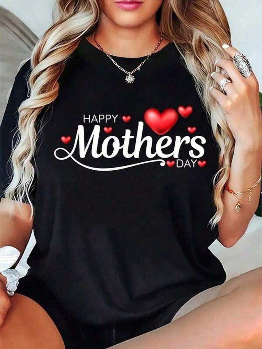 "Happy Mother's Day" Heart Print T-Shirt - Casual Short Sleeve Crew Neck Blouse With Lettering, Polyester/Elastane Stretch, Fitted For Spring Summer Autumn, Casual Clothing Set And Mom Outfits - Comfortable Machine Washable Top. This Comfortable And Soft Machine-Printed T-Shirt Is Suitable For Mother's Day. Beautifully Designed, Lightweight, And Perfect, It's An Ideal Gift For Mom. Very Suitable For Everyday Wear And Family Celebrations. - 黑色 - 查看 1