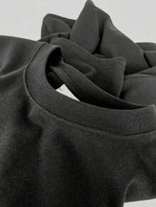 Figura central con formas animales y palmeras que simbolizan la conexión con la naturaleza salvaje y la belleza tropical camiseta para mujer casual de manga corta cómoda perfecta para uso diario,Elegante blusa de mujer. - Negro - Ver 6