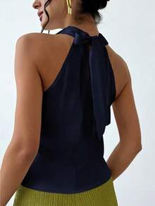 Blusa de mujer simple y elegante en tono albaricoque con cuello en V y corbata en la cintura. - Azul marino - Ver 2