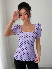 Camiseta casual de mujer, elegante y sexy, de manga corta, cuello joya, mangas abullonadas, puños fruncidos, estampado de lunares blancos y negros, silueta ajustada, adecuada para vacaciones - Multicolor 2 - Ver 4