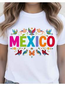 Camiseta gráfica para mujer con temática de México y diseño vibrante de pájaro y mariposa, perfecta para uso casual y celebraciones culturales. Camiseta de mujer de diseño casual holgado, ligeramente extralarga - Blanco - Ver 1