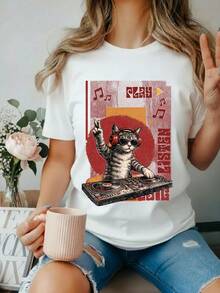 Camiseta DJ Cat Vintage para amantes de la música T1EE. 220 g, algodón puro unisex. Peso ideal para todas las estaciones, apta para hombres y mujeres. Tejido duradero de alta calidad, suave al tacto y de larga duración. Camiseta transpirable. Adecuada para primavera y verano, vacaciones, Día de la Madre, Día de la Independencia. - Blanco - Ver 1