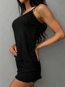 Set Piyama 2 Potong Atasan Camisole dan Celana Pendek Elegan untuk Wanita - Hitam - View 5