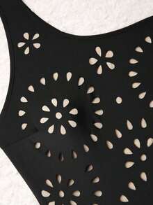 Swim Oasis Conjunto de 2 piezas de traje de baño de un hombro bandeau de unicolor con cortes láser y falda larga calada con cortes láser para mujer, ajuste ceñido, primavera/verano - Negro - Ver 4