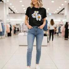 Camiseta de algodón con estampado de margaritas para mujer, manga corta, cuello redondo, estilo casual, suave y transpirable, corte holgado para uso diario, tallas S-5XL disponibles, camiseta negra con estampado floral para verano, blusa casual cómoda y a la moda - Camiseta unisex de algodón, manga corta, cuello redondo, manga larga, ideal para primavera, tops casuales, camiseta básica, unisex, para parejas, hombres y mujeres. - Negro - Ver 6