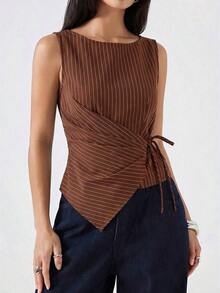 Camiseta de mujer de unicolor con dobladillo asimétrico, cintura con lazo y cuello redondo - Óxido marrón - Ver 3