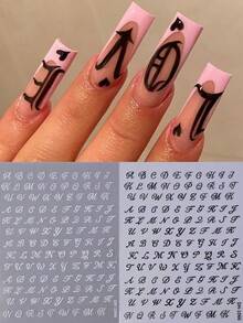 2 片哥特风格大写字母美甲贴纸 Y2K 黑白罗马字母自粘贴纸，时尚英文艺术字体 DIY 美甲装饰 - 黑與白 - 查看 10