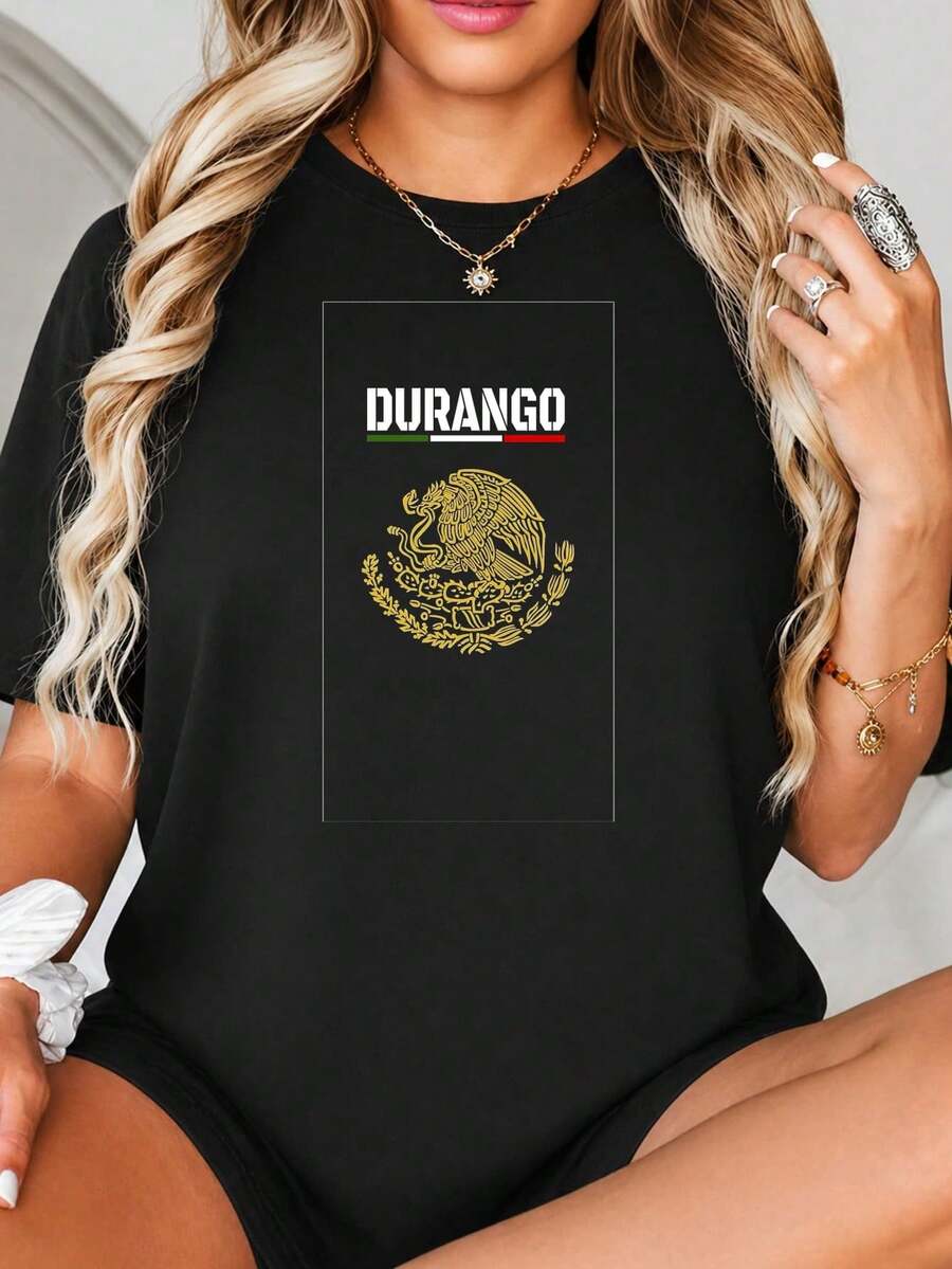 Impresión gráfica de símbolos de Durango México, Águila dorada con diseño de cactus y serpiente, Fondo blanco con barras verdes y rojas, Tema mexicano Art.jpgRegalos personalizados: Camisetas para mujer con estilos modernos, hippies, casuales y minimalistas. Ropa masculina personalizada única, armarios cápsula, ropa básica/urbana para hombre. Regalos ideales para novios, familiares y amigos, adecuados para cumpleaños, vacaciones, colegio/competiciones, deportes/escalada, etc., también adecuados para la moda de otoño y actividades urbanas. Verano negro.
