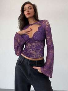 Blusa de manga larga con cuello en V profundo, transparente y con detalles de encaje negro para mujeres - Morado - Ver 6