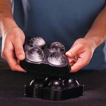 四格球形冰格 - 威士忌冰球制作器，适用于威士忌和鸡尾酒，可制作圆形冰球，可重复使用并可用洗碗机清洗，专业酒吧工具，是派对、酒吧、婚礼的理想之选 - 易于使用 - 4格冰塊模具 - 查看 8