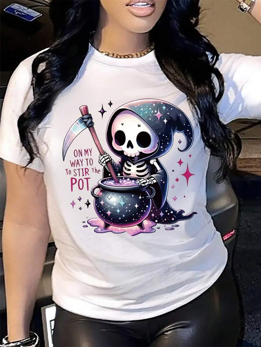 disfraz halloween hombreCamiseta casual de talla grande para mujer con estampado de calavera y caldero, cuello redondo cómodo, tela elástica, camiseta gráfica con estampado "On to Stir The Pot" para atuendo casual, ropa para todas las estaciones, camiseta gráfica divertida, tela brillante, camiseta para mujer, moda divertida, atuendo de fin de semana, camiseta divertida, estilo peculiar, acabado brillante, textura suave, top de cuello redondo, camiseta estampada, amantes de la ropa casual y compradores. - Blanco - Ver 1