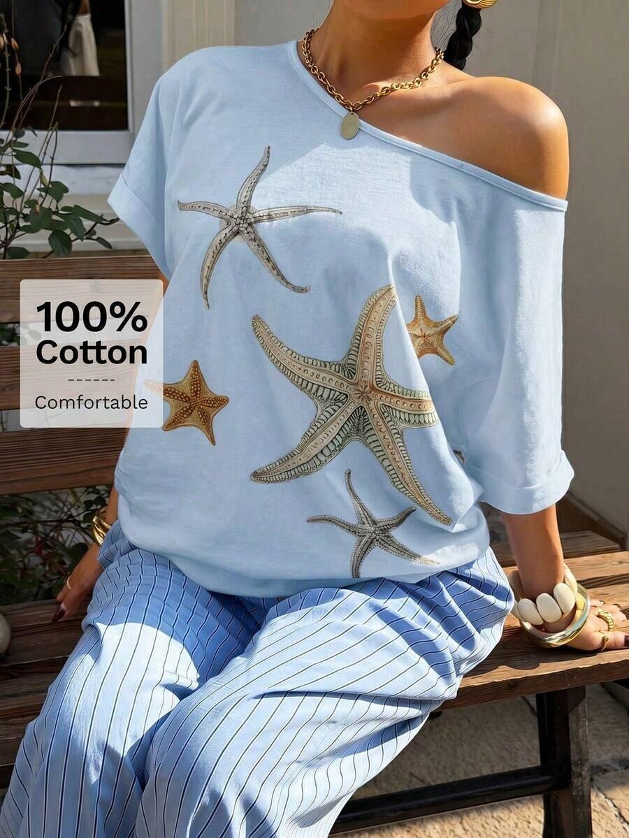 Camiseta de manga corta holgada con estampado todo sobre hombros descubiertos de estilo minimalista casual para mujer, estampado a rayas retro americano, camiseta de hombros abiertos, ropa urbana para mujer - Celeste - Ver 1