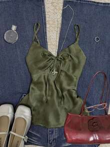 Camiseta sin tirantes minimalista con nudo delantero para mujer, ideal para el verano - Verde militar - Ver 3