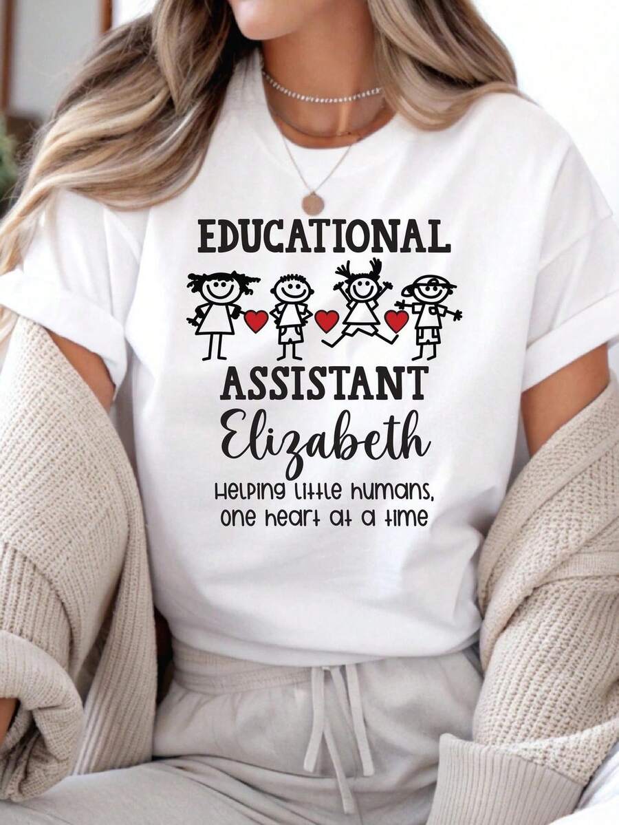 Educational Assistant T-Shirt, Teacher's Aide T-Shirt, Classroom Staff T-Shirt, Gift For School Staff. Unisex T-Shirt Made Of 220g Pure Cotton, Ideal Weight For All Seasons, Suitable For Both Men And Women. Durable, High-Quality Fabric, Soft To The Touch And Long-Lasting. Breathable Top. Suitable For Women In Spring And Summer, Holidays, Mother's Day, Independence Day. - 白色 - 查看 1