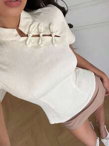 Blusa de cuello Mao de manga corta con cintura ceñida, estilo chino nuevo en color albaricoque, nuevo diseño de primavera/verano para mujer - Albaricoque - Ver 2