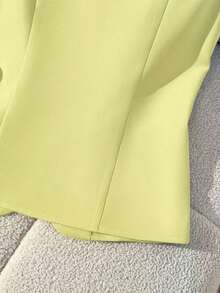 Camisa sin mangas de unicolor y estilo minimalista con botones para mujer - Amarillo - Ver 4
