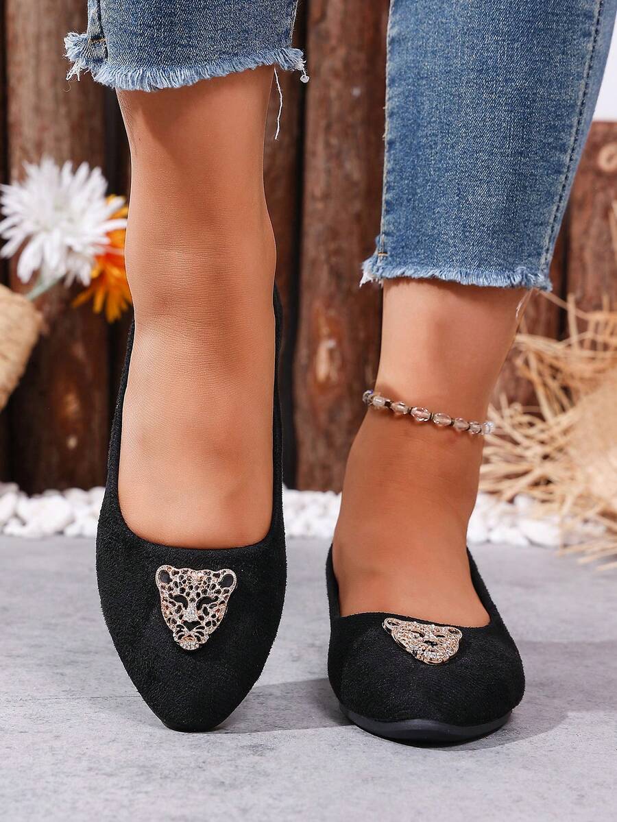 2026 Spring/Autumn New Black Velvet Pointed Toe Shoes, Fashion Leopard Head Crystal Decor Low Heel Low Vamp Comfortable Casual Soft Bottom Work Shoes - Black - View 1