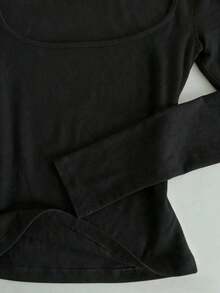Camiseta de manga larga de cuello cuadrado gris minimalista de ajuste ceñido, adecuada para primavera, verano, otoño e invierno.Camiseta de moda, regalo de estilo minimalista para hermanos, hermanas, mamá, Día de la Madre, top de moda casual. - Negro - Ver 4