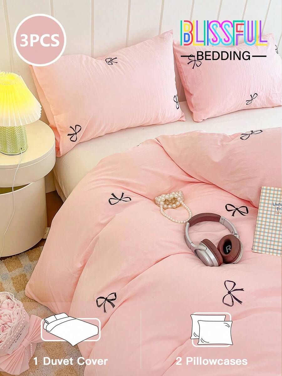 3pcs Embroidered Bowknot Solid Color Bedding Set, Cute & Fresh Pattern, 100% Polyester Material. Set Includes: 1 Duvet Cover With 4 Corner Ties & Zipper, 2 Pillowcases. Suitable For Wedding/Bedroom/Dorm/Travel