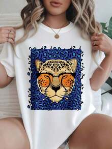 Camiseta Casual de Mujer con Estampado de Moda de Rostro de Leopardo Vintage con Gafas de Sol sobre Fondo Azul, Adecuada para Todas las Temporadas  
 BlackFashion - Blanco - Ver 7